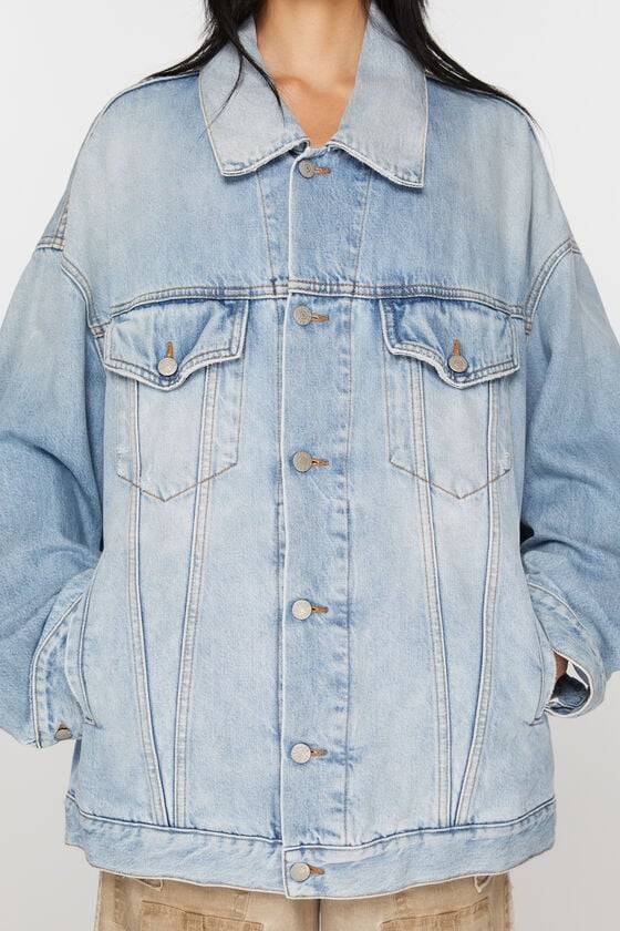 Acne Studios Denimjacke – Oversized Unisex-Passform Exklusivangebot