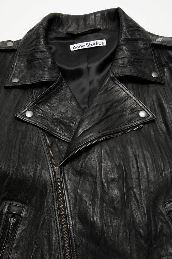Acne Studios Bikerjacke aus zerknittertem Leder Preisnachlass