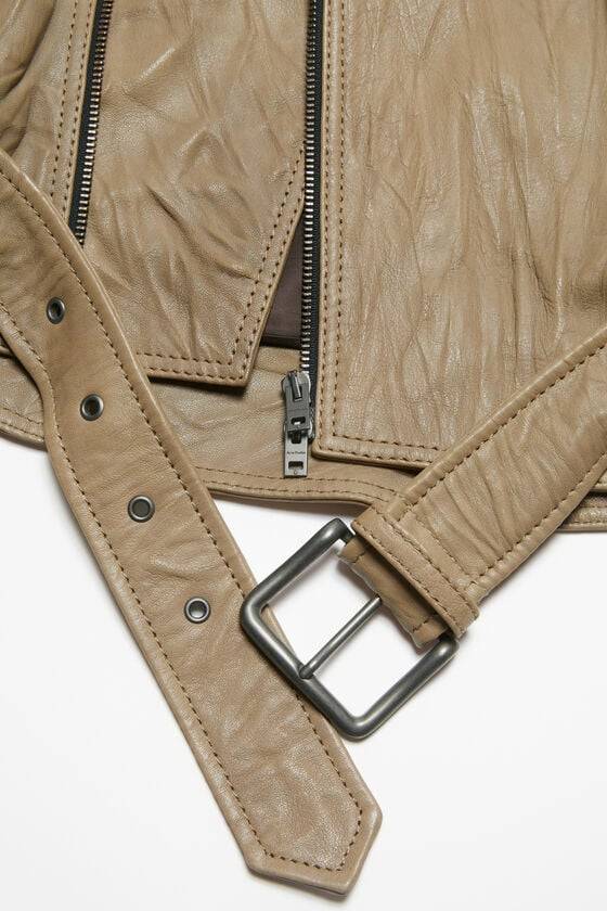 Acne Studios Bikerjacke aus zerknittertem Leder Saisonschlussverkauf