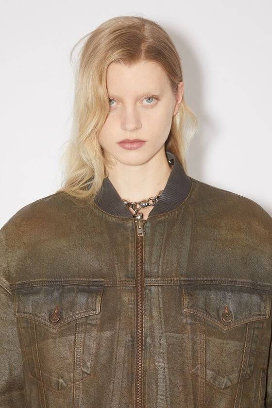 Acne Studios Bomberjacke aus gefärbtem Denim Online Outlet