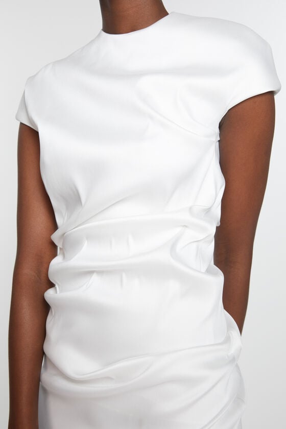 Acne Studios Draped t-shirt dress Laufsteg-Show Bis zu 50% Rabatt