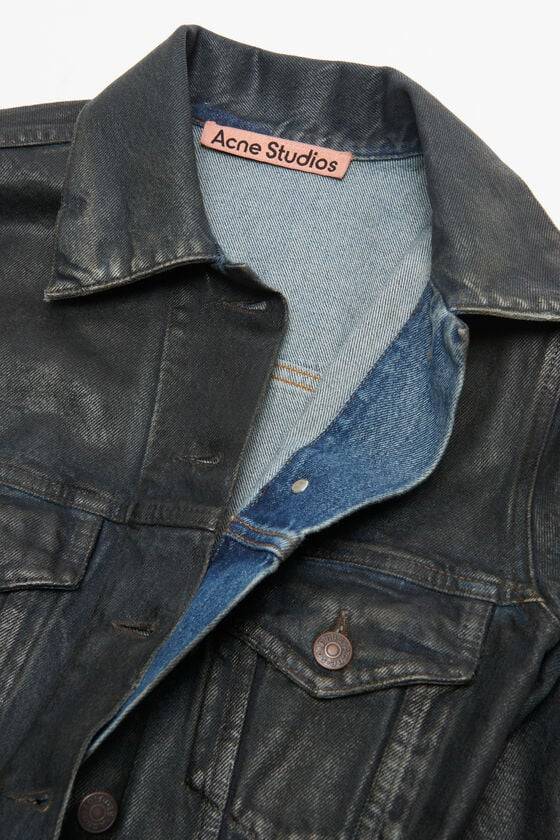 Acne Studios Kleid aus beschichtetem Denim Laufsteg-Show Bis zu 65% Rabatt