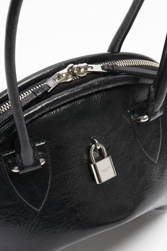 Acne Studios Bowlina mini shoulder bag Laufsteg-Show Bis zu 55% Rabatt