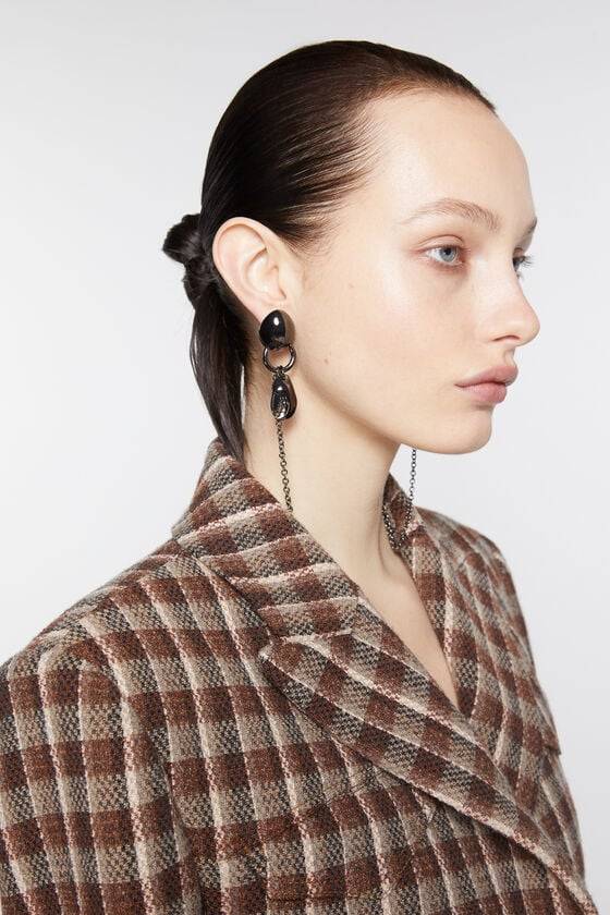 Acne Studios Ketten-Ohrringe Laufsteg-Show Discount Store für neue Produkte