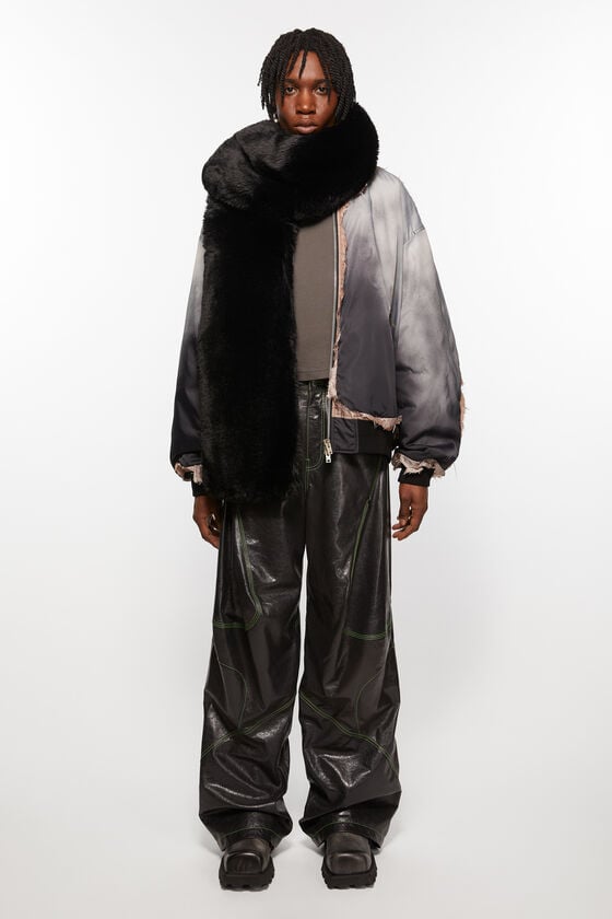 Acne Studios Fellschal Nur noch ein Tag übrig