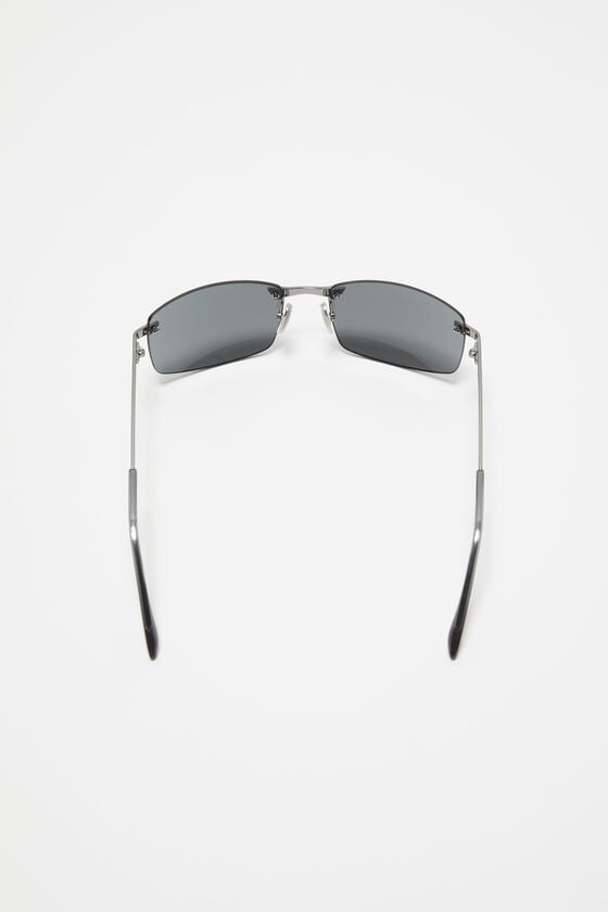 Acne Studios Getönte Sonnenbrille Fabrikladen