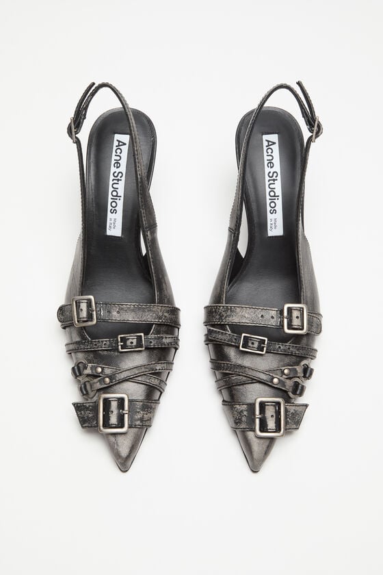 Acne Studios Slingbacks aus Leder mit Absatz Im Verkauf