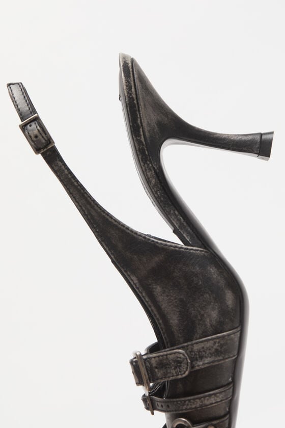 Acne Studios Slingbacks aus Leder mit Absatz Im Verkauf