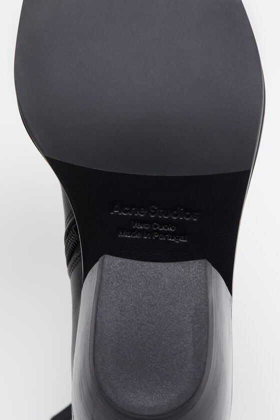 Acne Studios Ankle Boots aus Leder Schlussverkauf