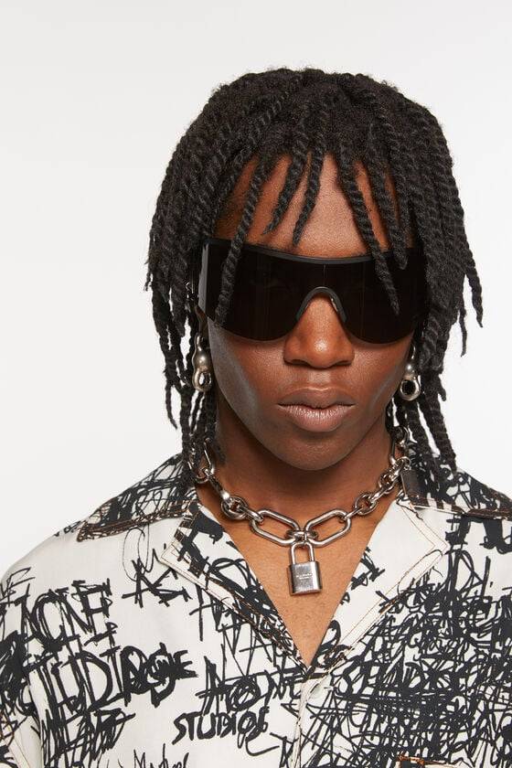 Acne Studios Sonnenbrille mit Metallrahmen Jubiläumsangebot