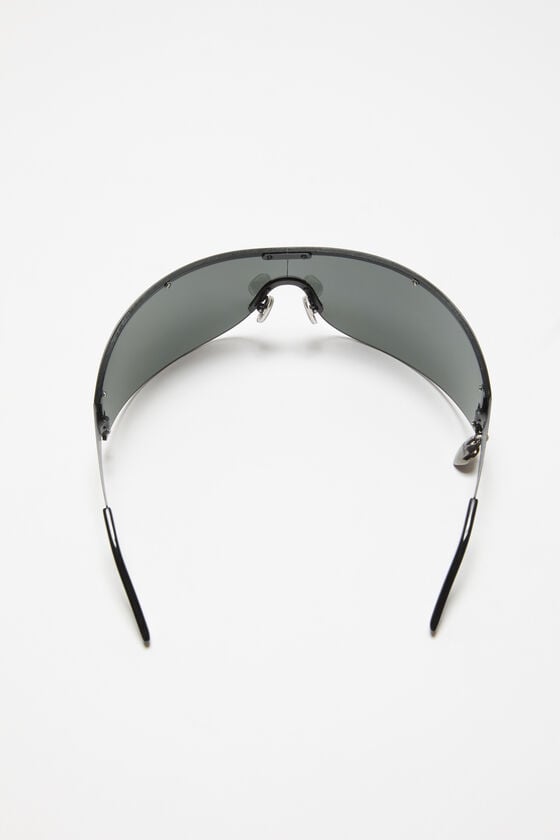Acne Studios Sonnenbrille mit Metallrahmen Jubiläumsangebot