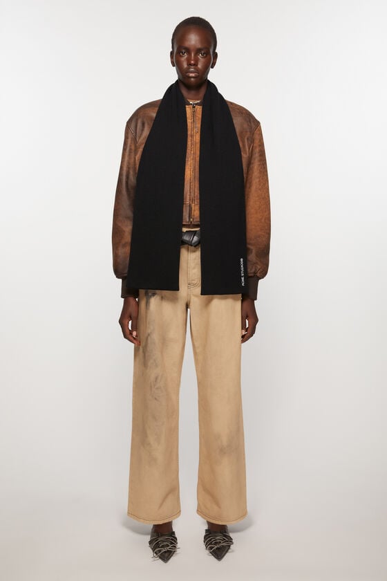 Acne Studios Schal mit aufgesticktem Logo Top Angebot
