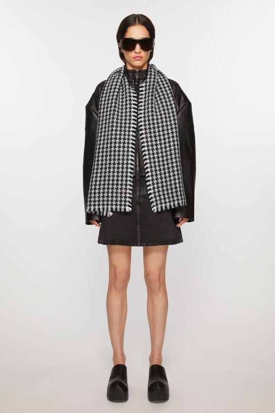 Acne Studios Schal mit Hahnentrittmuster Riesige Ersparnisse