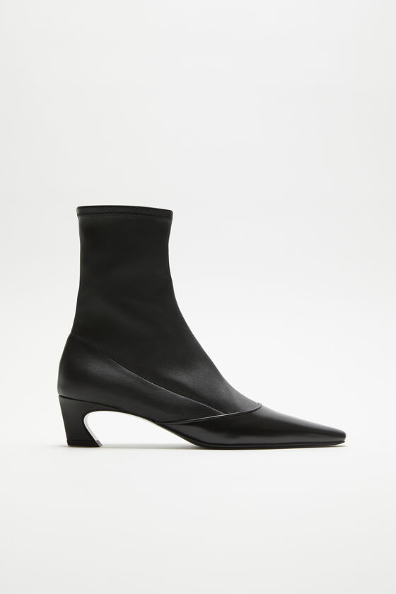 Acne Studios Ankle Boots mit Absatz Vierteljährliche Förderung