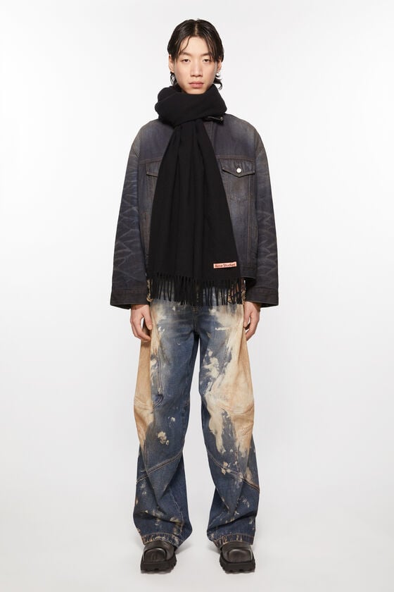 Acne Studios Oversized-Wollschal mit Fransen Begrenzt auf 3 Tage