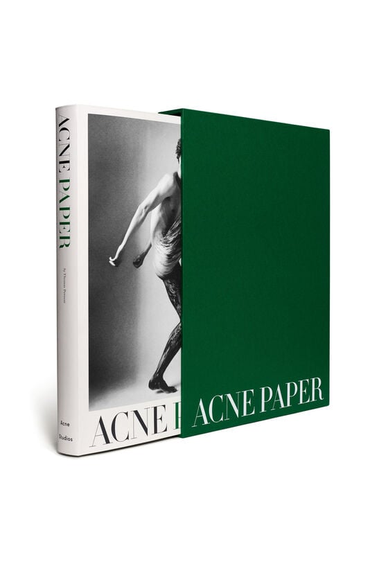 Acne Studios Acne Paper Book Rabatte dieses Monats