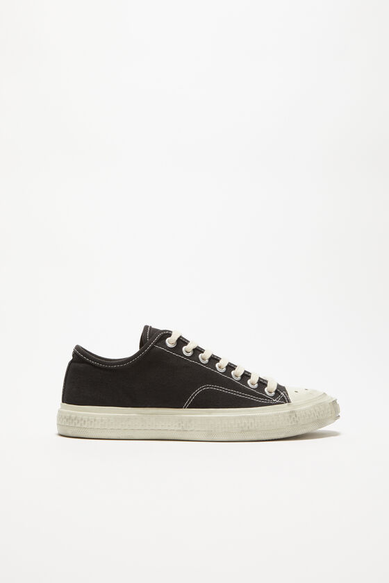 Acne Studios Niedrige Sneakers im Angebot