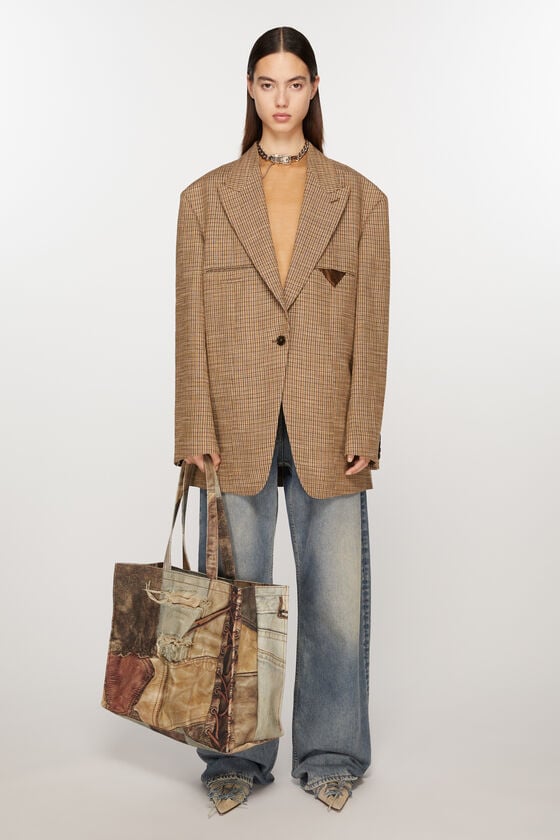 Acne Studios Umhängetasche mit Logo Saisonschlussverkauf