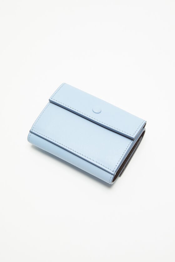 Acne Studios Dreifach-Geldbörse aus Leder Muttertagsangebot