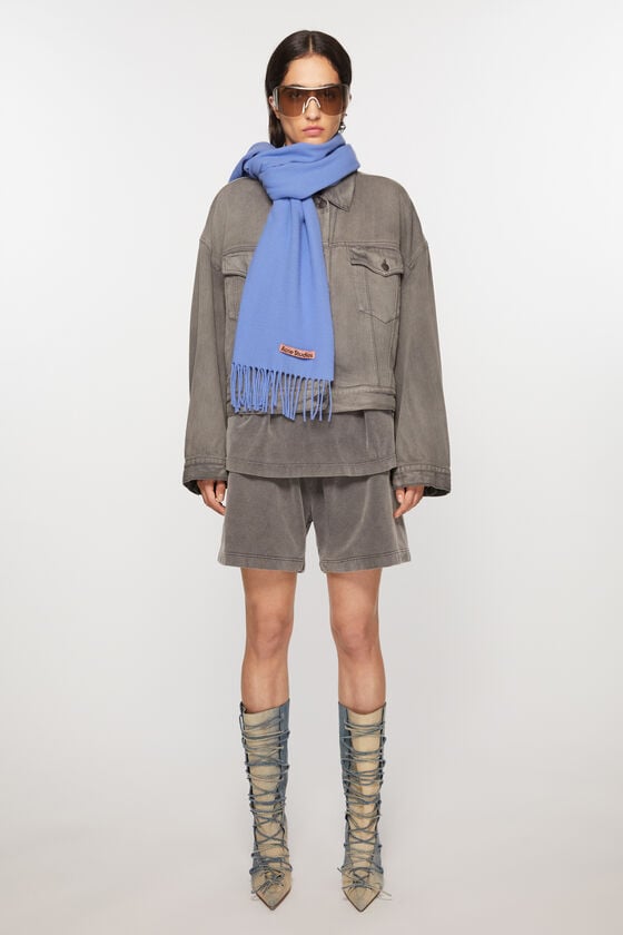 Acne Studios Schmaler Fransen-Schal aus Wolle Lagerräumung