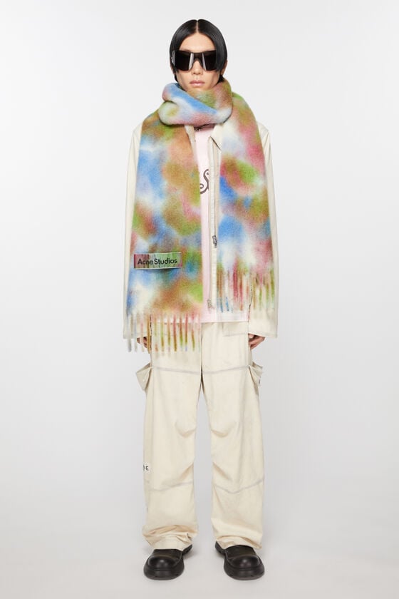 Acne Studios Schal aus Alpakawolle in Batik-Optik Neuheiten