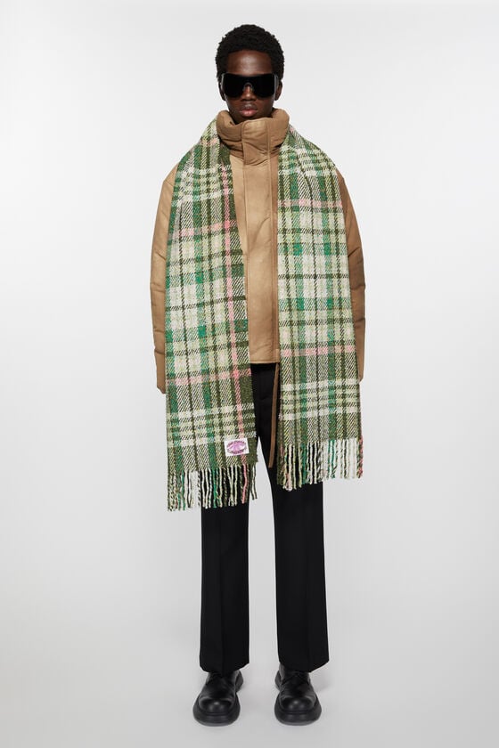 Acne Studios Fransen-Schal mit Karomuster Bestseller