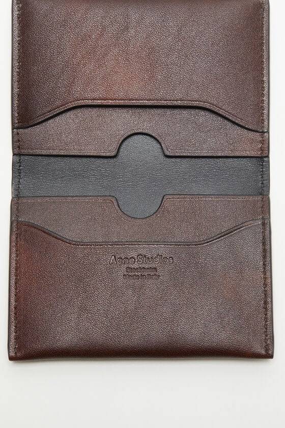 Acne Studios Gefaltete Lederbrieftasche VIP-Rabatte