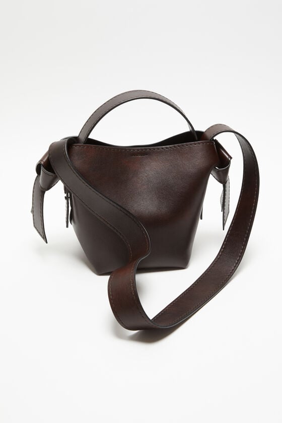 Acne Studios Musubi Mini Schultertasche Kostenlose Rückgabe