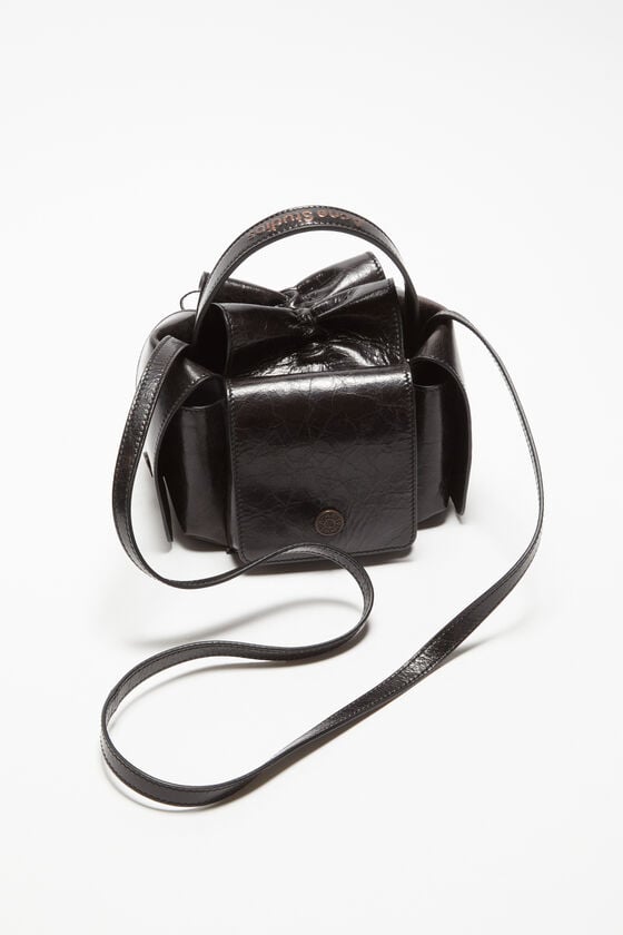 Acne Studios Multipocket-Minitasche Runway Show Neueste Stile