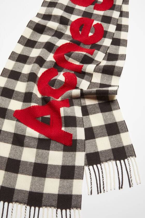 Acne Studios Karierter Logo-Schal Bis zu 65% Rabatt