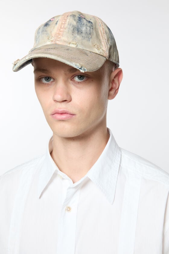 Acne Studios Kappe aus beschichtetem Denim Vierteljährliche Förderung