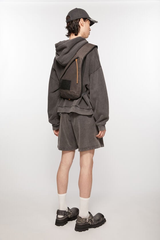 Acne Studios Sling-Rucksack Auslauf