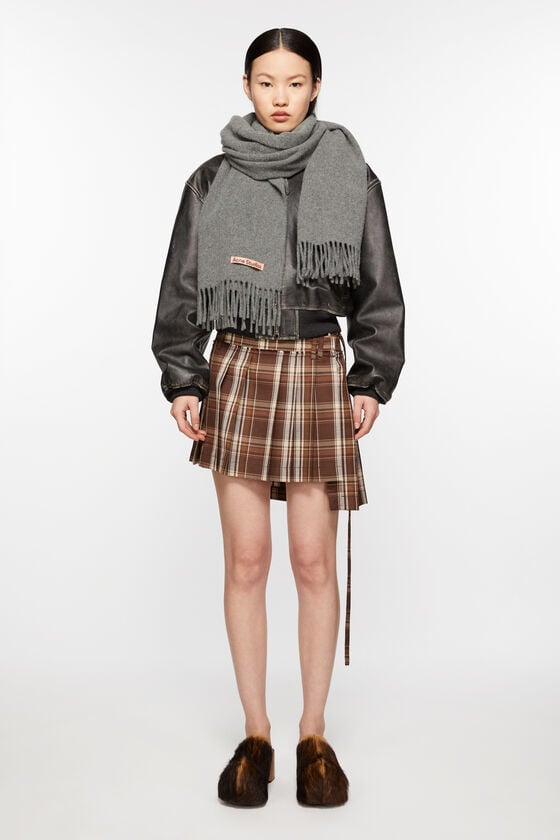 Acne Studios Schmaler Fransen-Schal aus Wolle Angebote