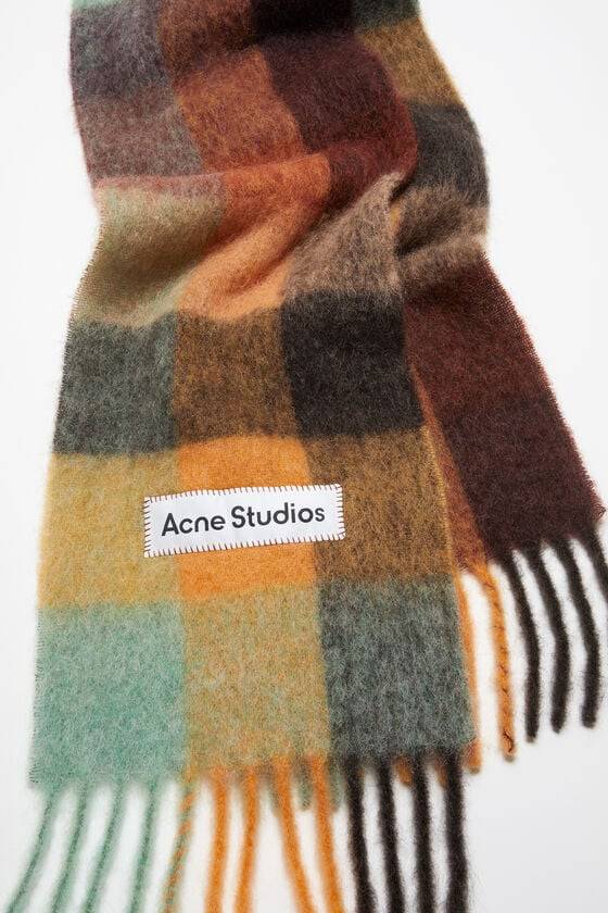 Acne Studios Karierter Schal aus Mohair Fabrikpreis