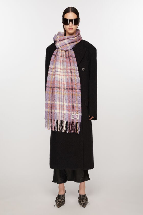 Acne Studios Fransen-Schal mit Karomuster Rabatt