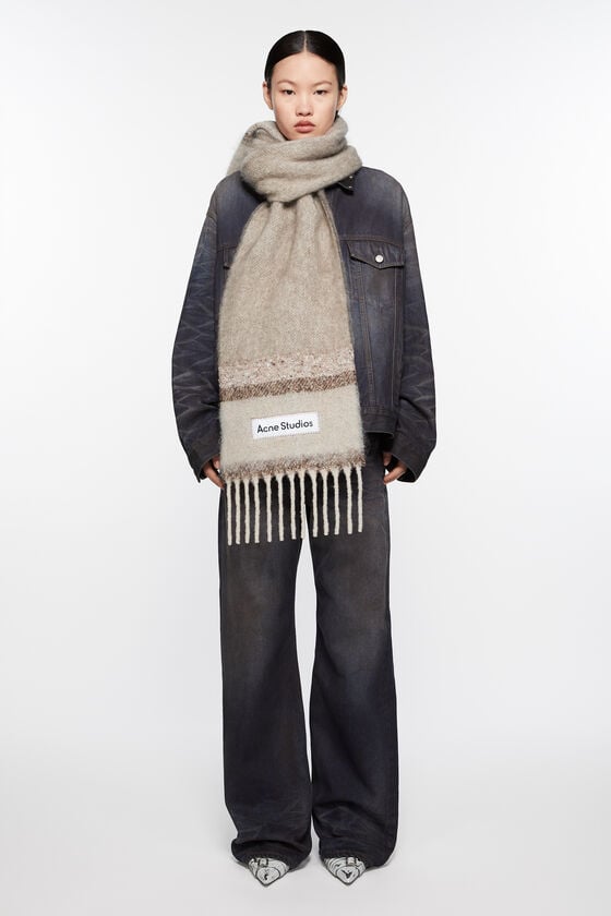 Acne Studios Fransen-Schal mit Logo Versandkostenfrei