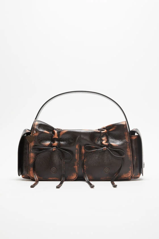 Acne Studios Tasche mit mehreren Taschen Runway Show Online Shopping