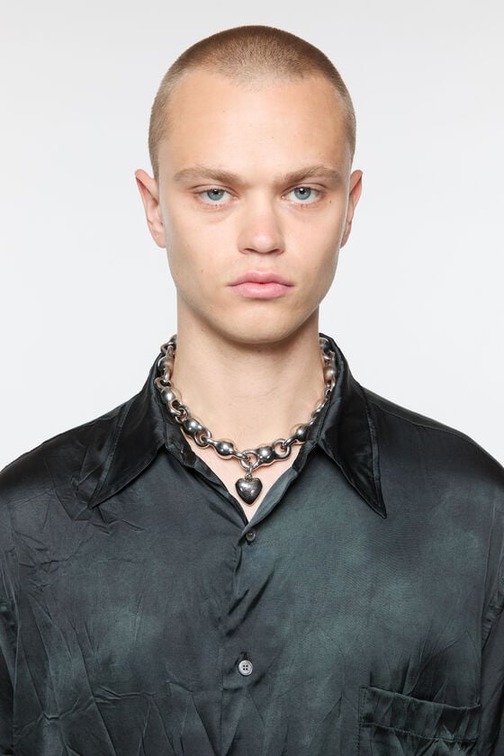 Acne Studios Halskette mit Herzanhänger Muttertagsangebot