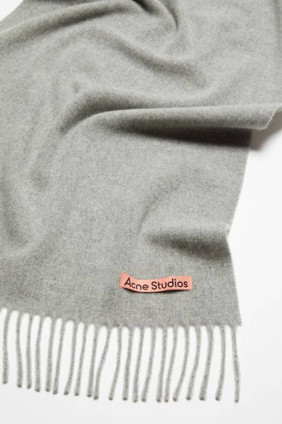 Acne Studios Schmaler Fransen-Schal aus Wolle Neueste Mode