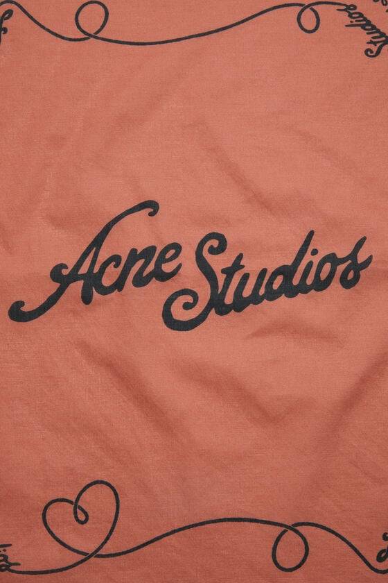 Acne Studios Leichter Schal mit Print JETZT KAUFEN
