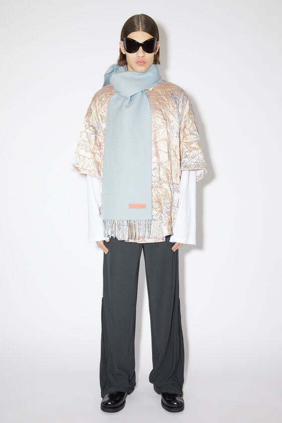 Acne Studios Wollschal mit Label in Rosa – Schmal Bis zu 50% Rabatt