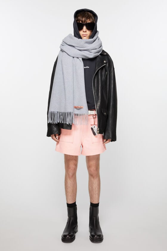 Acne Studios Oversized-Wollschal mit Fransen Bis zu 60% Rabatt