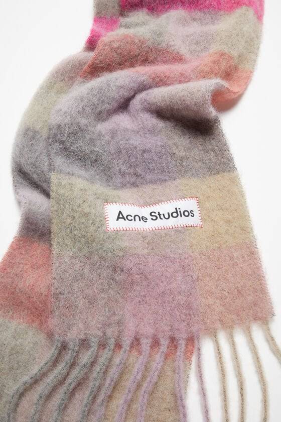 Acne Studios Karierter Schal aus Mohair Super Rabatt