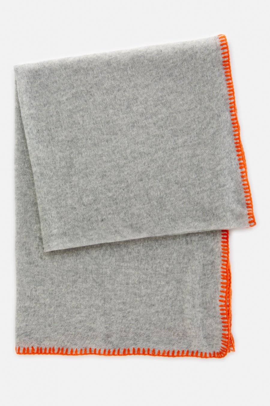 Mouleta Cashmere Schal | Colored Embroidery Border Muttertagsangebot