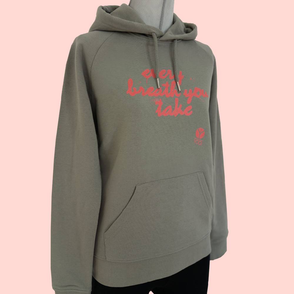 Natural Born Yogi Every Breath – Sweatshirt Hoodie Riesige Ersparnisse