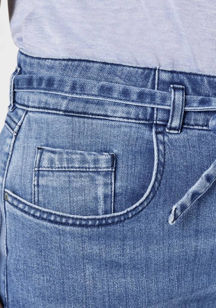 Paddocks CARO SOFT DENIM bequeme Passform - mid blue heavy wash with 3D pleats Tiefpreis