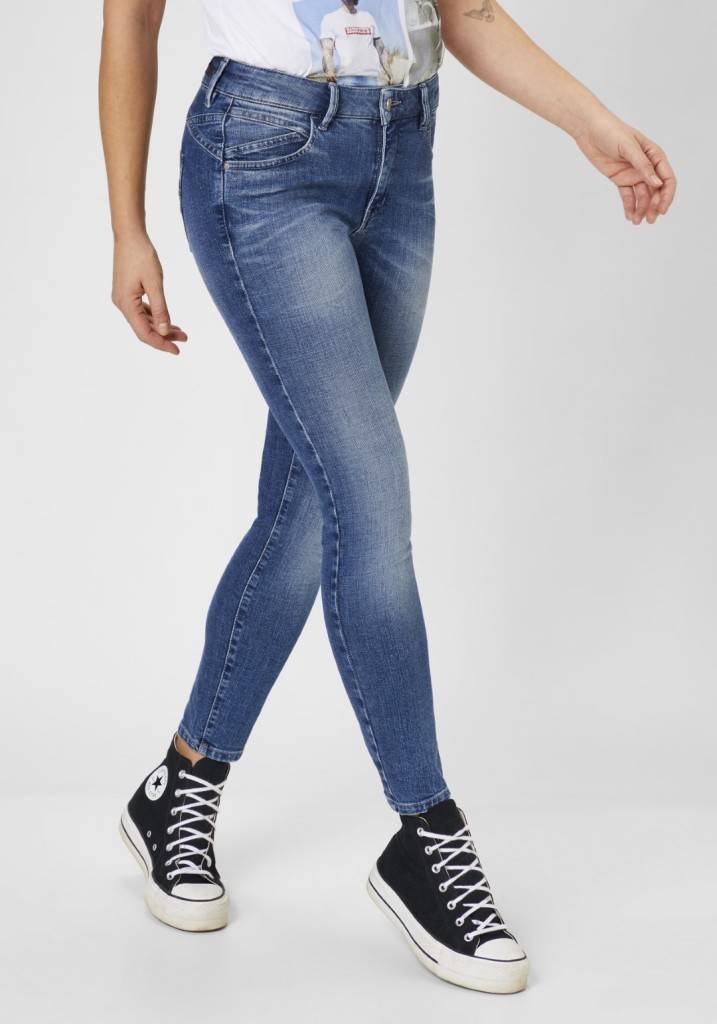 Paddocks LUCY MOTION&COMFORT schmale Passform - mid blue authentic wash JETZT KAUFEN