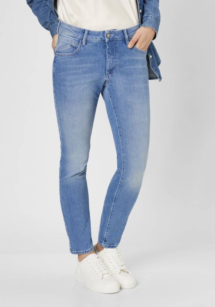 Paddocks LUCY Saddle Stitch MOTION&COMFORT Skinny fit - bleached blue with heavy handwork Letzter Tag