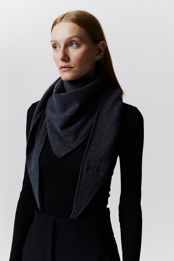 Prinz Berlin Kaschmir Triangle Fine Knit Graphit Neueste Stile