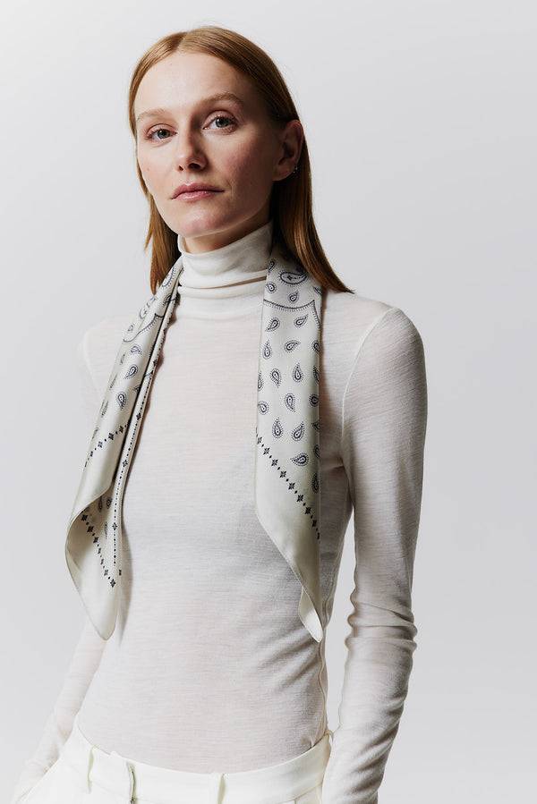 Prinz Berlin Seidentuch Paisley 70 Off-White Meist gekauft